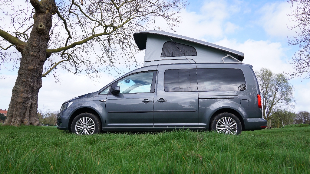 VW Caddy Maxi Life campervan conversion